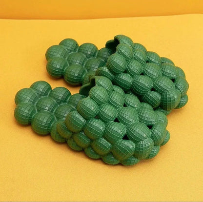 Levoire | Slides Tiktok Slippers Vert - Derniers articles