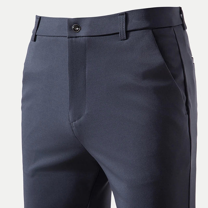 Levoire | Pantalons Slim Fit Kaki Parfait Pour Le Style Quotidien Et Le Confort Gris clair