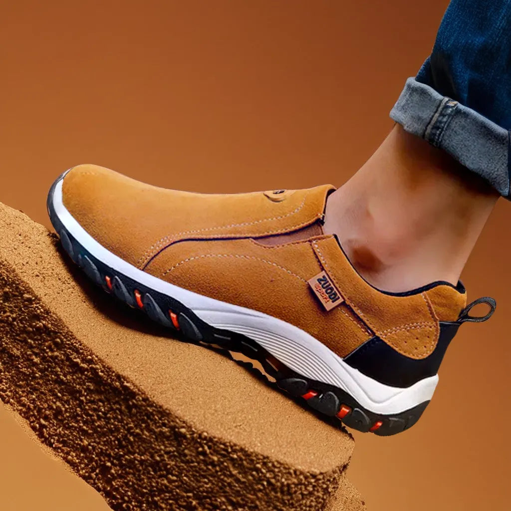 Levoire | Baskets Modernes À Enfiler Avec Une Forme Naturelle Pour Hommes Beige