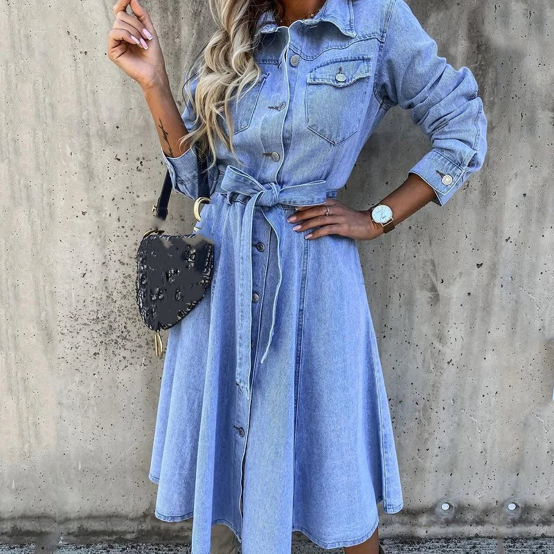 Levoire | Robe En Denim À Col Tricoté Pour Femmes Avec Une Rangée De Boutons