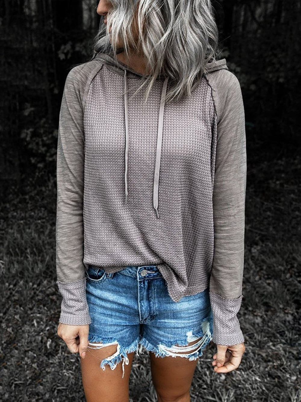 Levoire | Sweat à capuche ajusté et confortable Gris