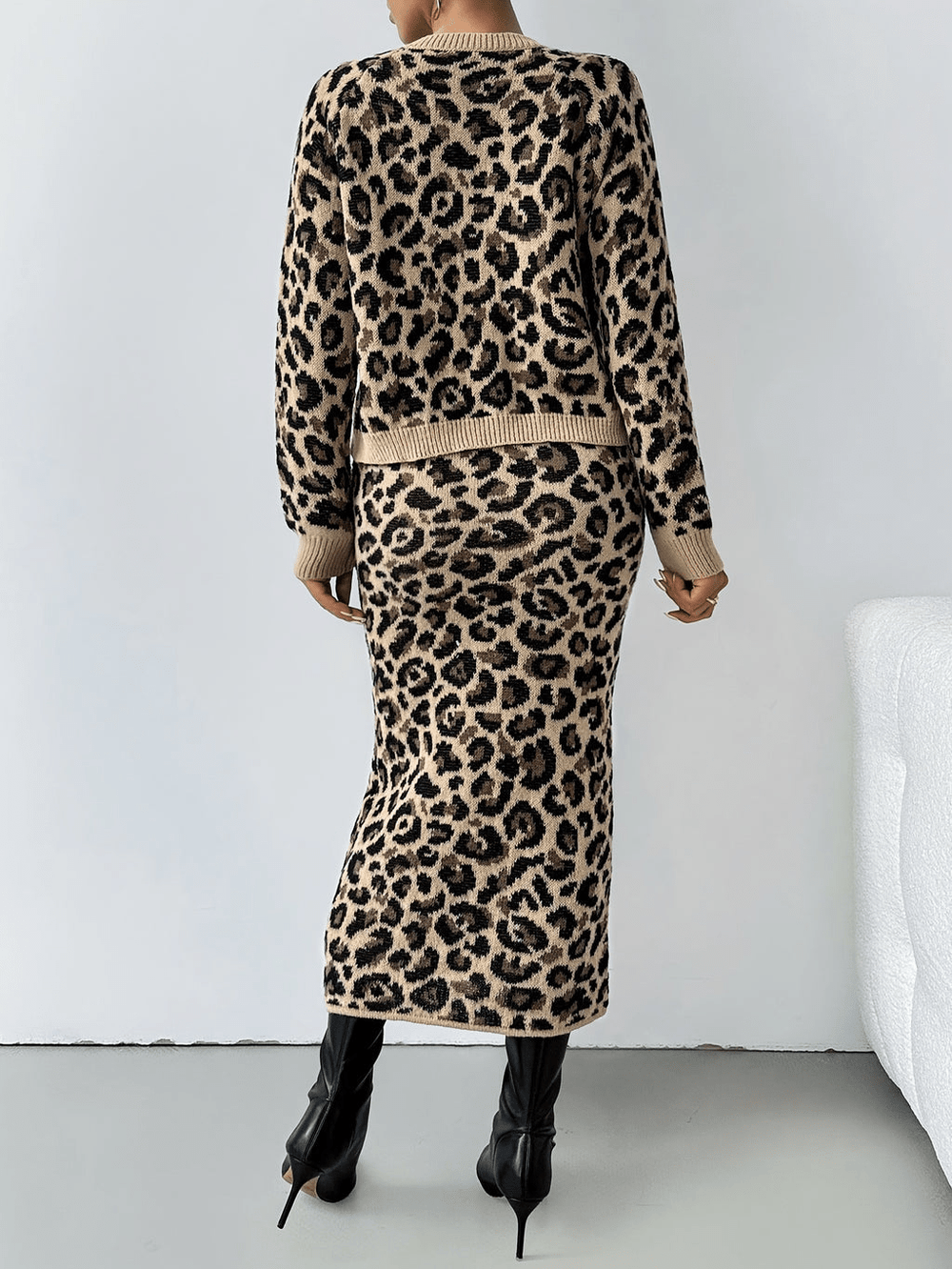 Levoire | Ensemble Léopard Cardigan Jupe