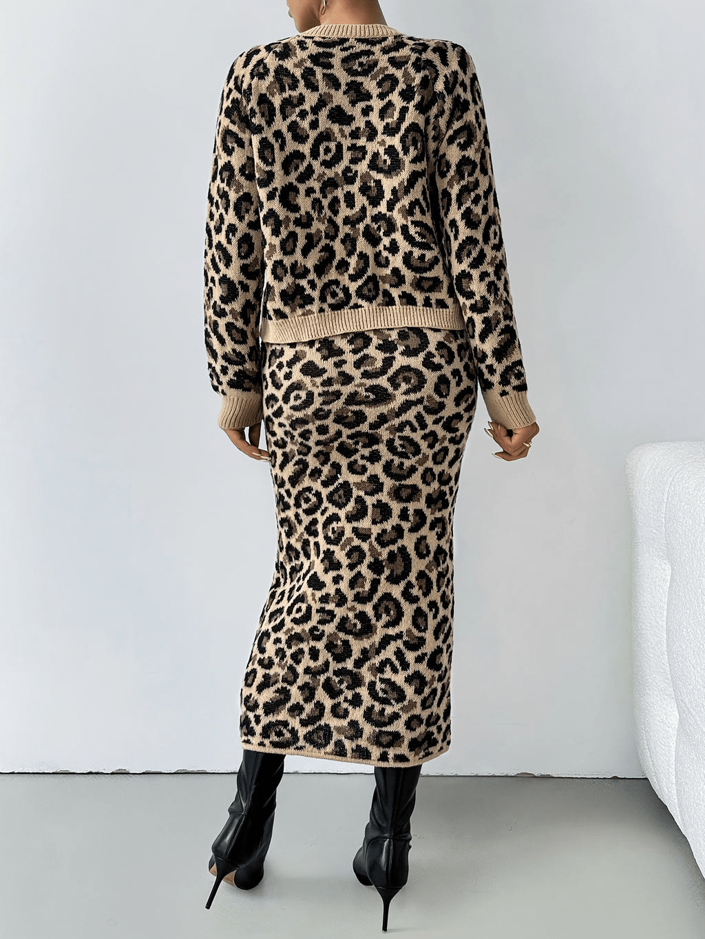 Levoire | Ensemble Léopard Cardigan Jupe