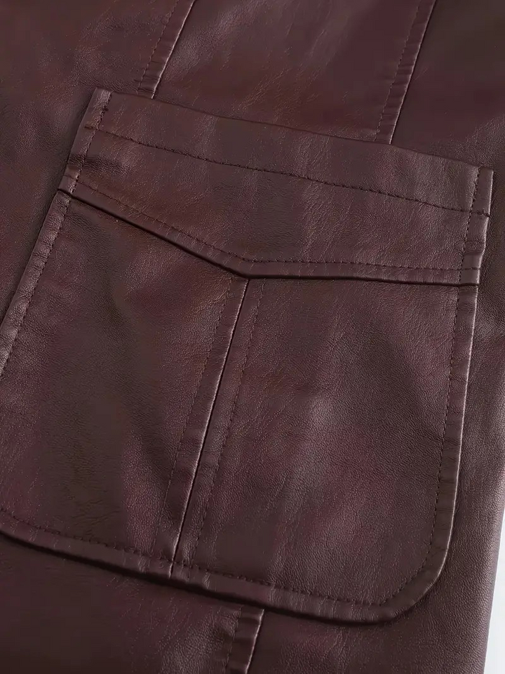 Levoire | Veste En Cuir Synthétique Avec Une Coupe Élégante