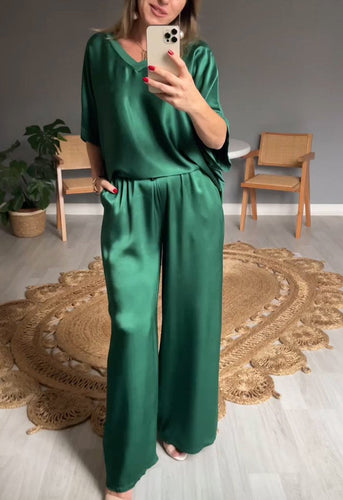 Levoire | Ensemble En Satin À Deux Pièces Avec Col Rond