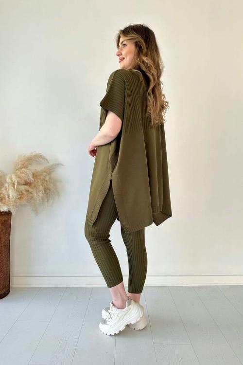 Levoire | T-Shirt À Encolure Ronde Et Pantalon