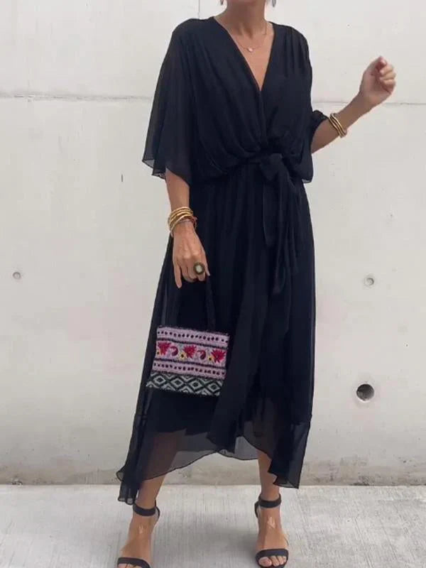 Levoire | Robe En Chiffon Avec Décolleté En V, Élégante Et Raffinée Noir