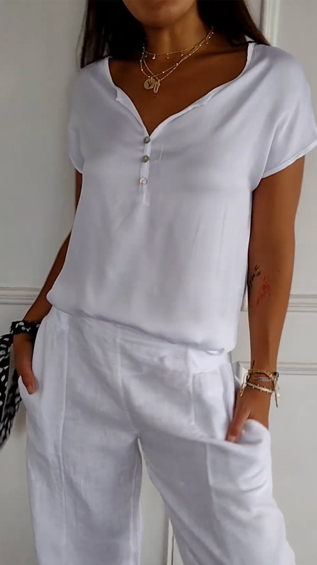 Levoire | T-Shirt Confortable Avec Col En V