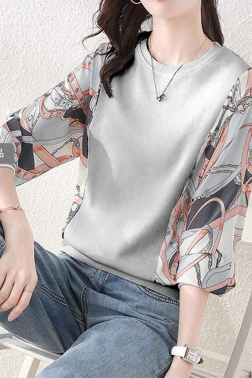 Levoire | PULL AVEC IMPRIMÉ SOUS LES BRAS Gris