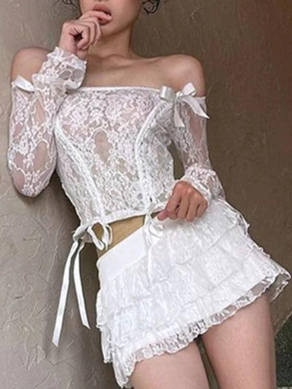 Levoire | Haut À Manches Longues Décolleté Épaules Nues Avec Volants Et Jupe À Niveaux