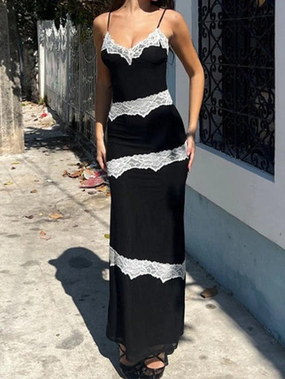 Levoire | Robe Maxi Avec Patchwork En Dentelle Et Décolleté En V
