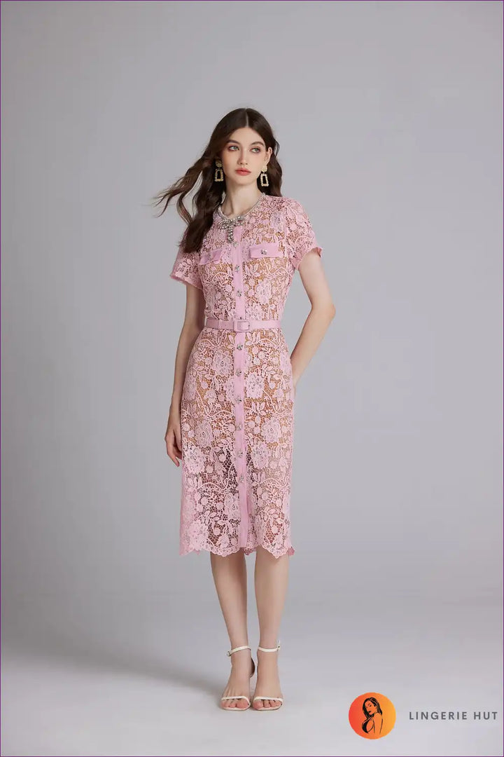 Levoire | Blush Elegance dentelle midi robe - Coupe florale romantique