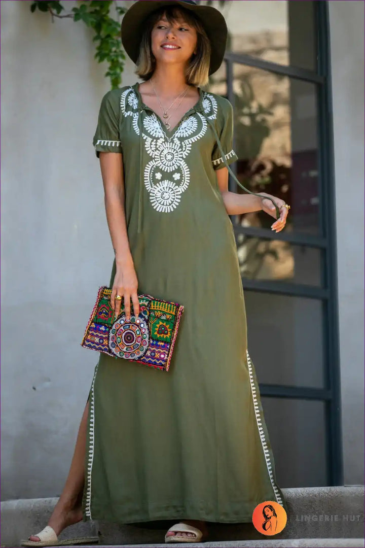 Levoire | Robe Maxime Brodée Bohème - Oliviers Élégant Une taille Vert
