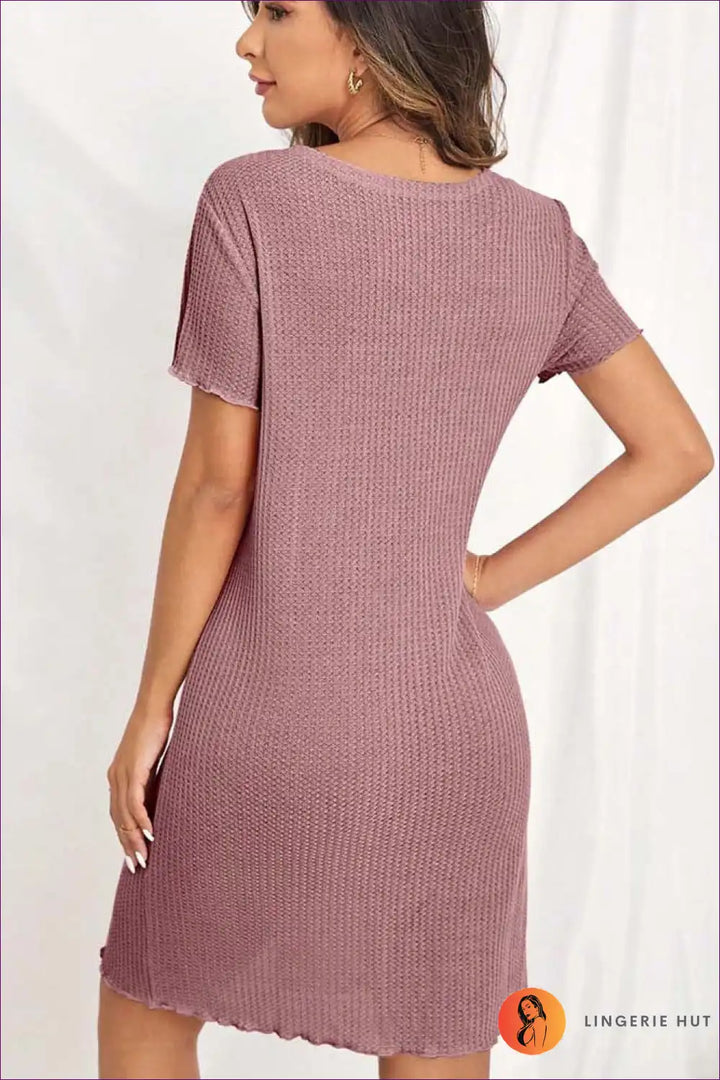 Levoire | Rento V-neck robe de nuit – Simplicité estivale