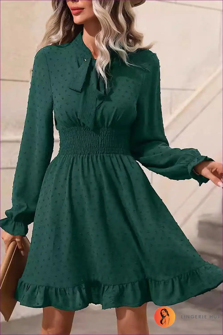 Levoire | Robe en papillon de couleur bordeaux élégante