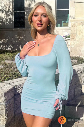 Levoire | Élégante robe mini bleu ciel avec des manches frappantes - Parfaite pour le style d'été