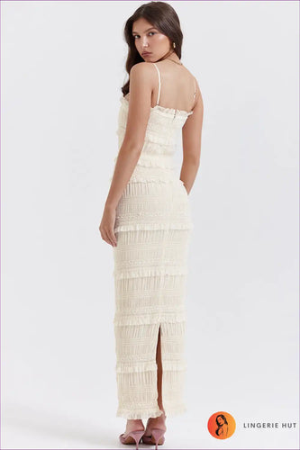Levoire | Robe Maxi Bodycon à fente élégante - l'étreinte de la sophistication