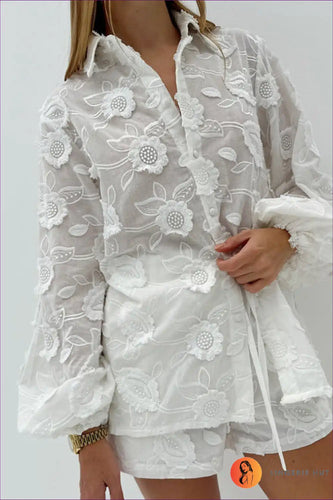 Levoire | Ensemble de chemise en dentelle extérieure & shorts - Luxe élégant
