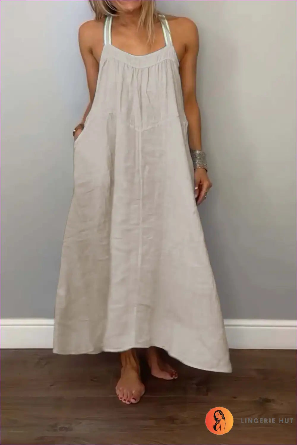 Levoire | Locker Bleu Robe Maxi à Bretelles Larges – Confort Sans Effort Abricot
