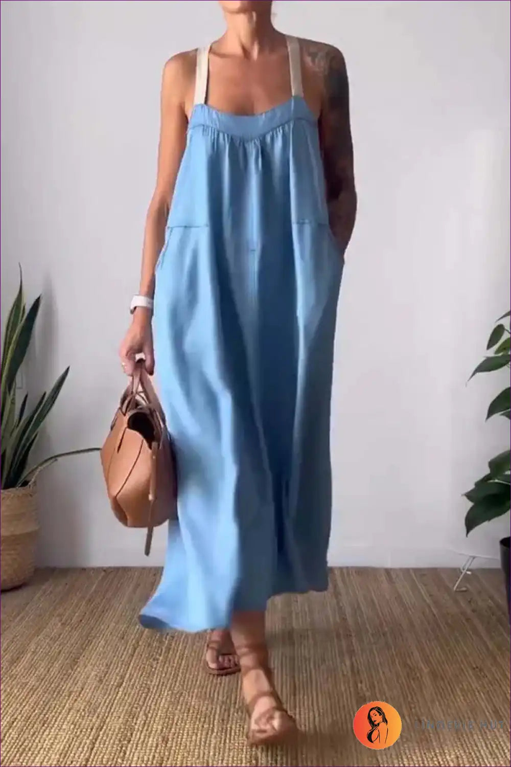 Levoire | Locker Bleu Robe Maxi à Bretelles Larges – Confort Sans Effort Bleu