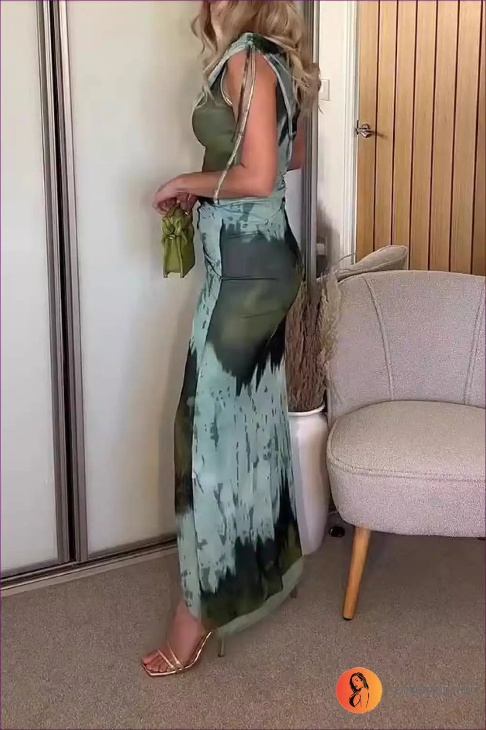 Levoire | Salvia vert à une épaule robe maxi teinte - élégance sans effort