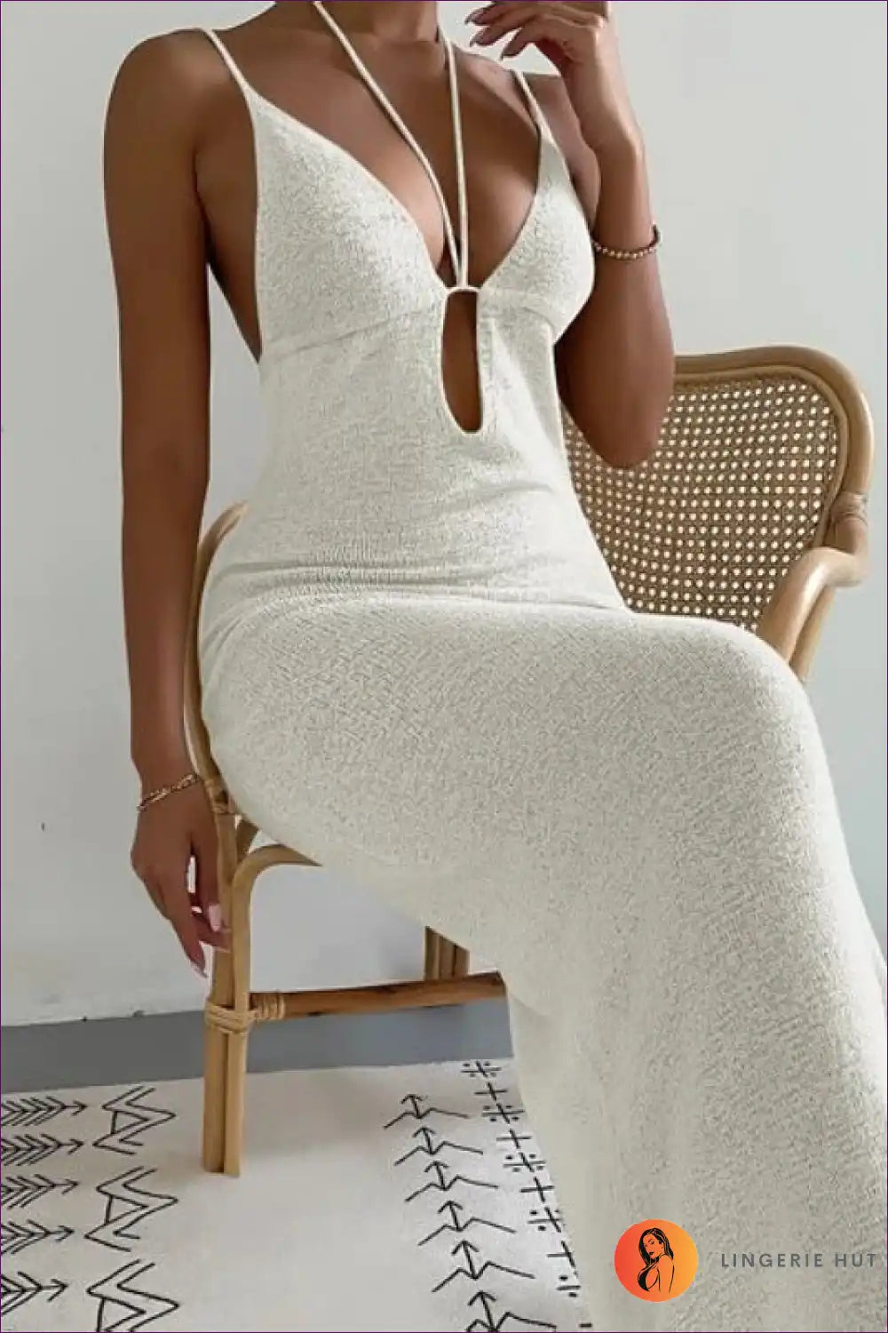 Levoire | Robe Bodycon Sexy Décolleté Profond – Prête pour la Fête Blanc