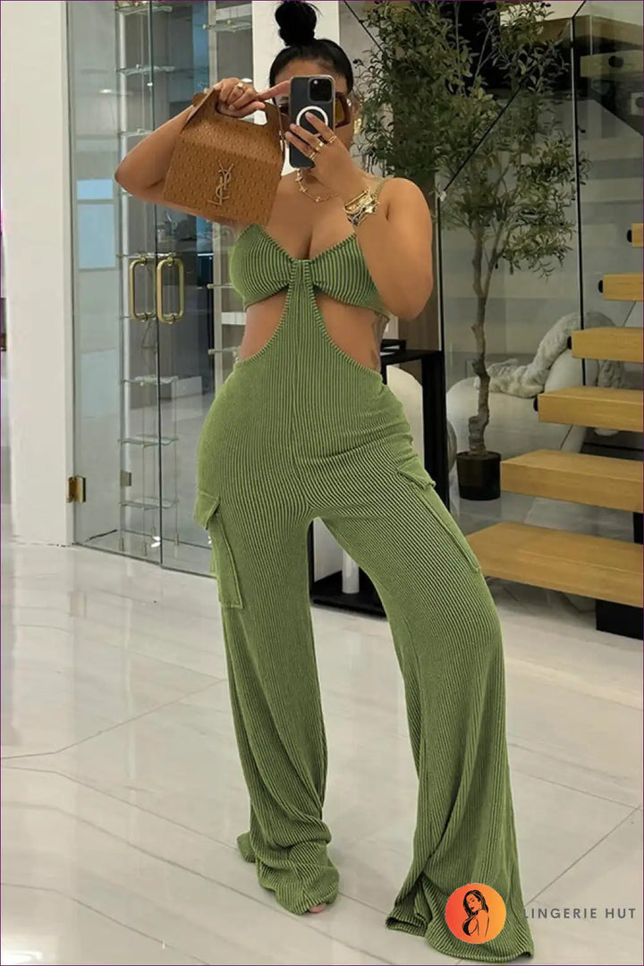 Levoire | Robe salopette à encolure en V avec découpe effilée - Été sans effort
