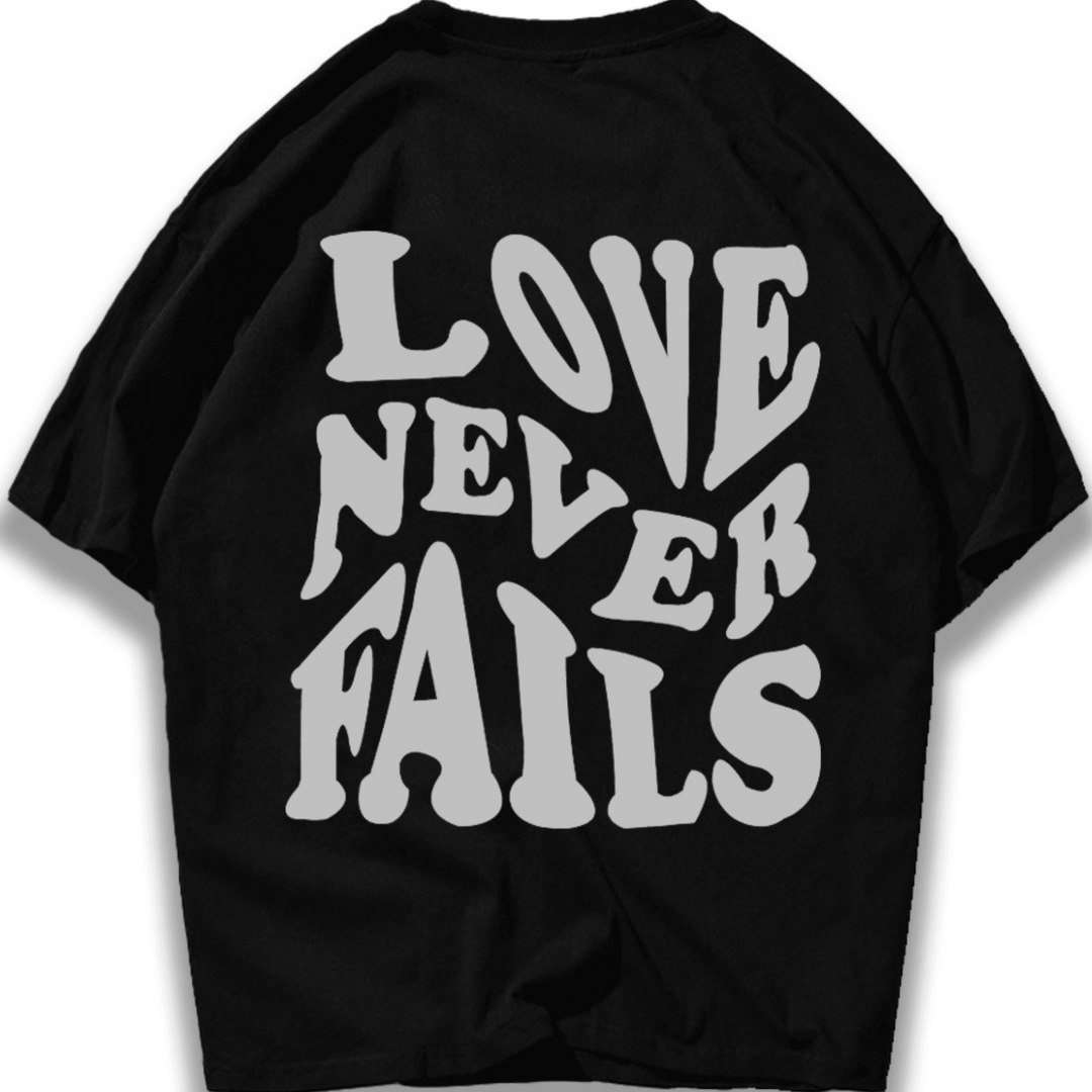 Levoire | Grand T-Shirt Graphique Avec Impression Audacieuse Pour Femmes