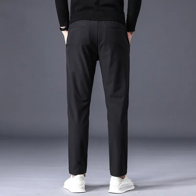 Levoire | Pantalons Ajustés Et Étroits Avec Poches Noir