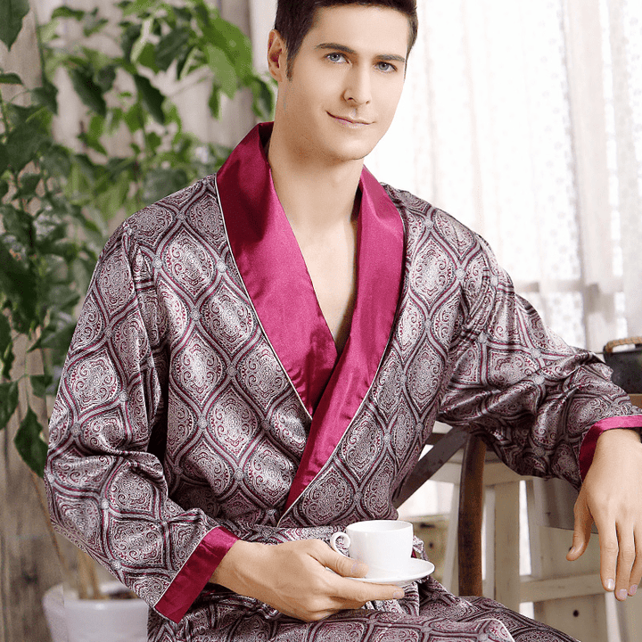 Levoire | Peignoir de bain pour hommes en satin luxueux avec impression dorée pour la détente Rot 2A