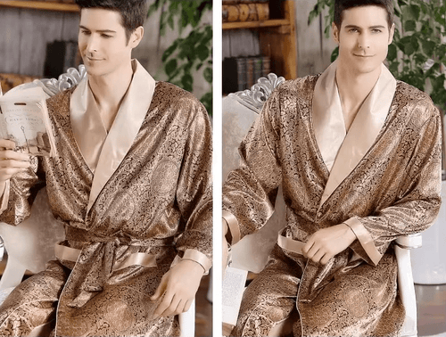 Levoire | Peignoir de bain pour hommes en satin luxueux avec impression dorée pour la détente