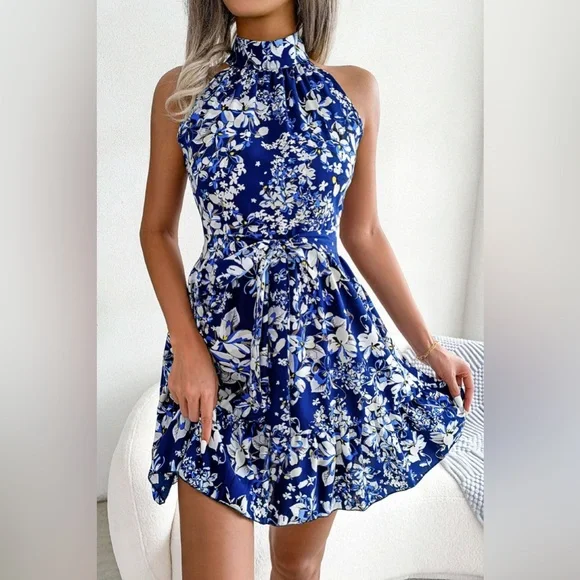 Levoire | Robe trapèze florale à nouer à la taille et ourlet à volants Bleu