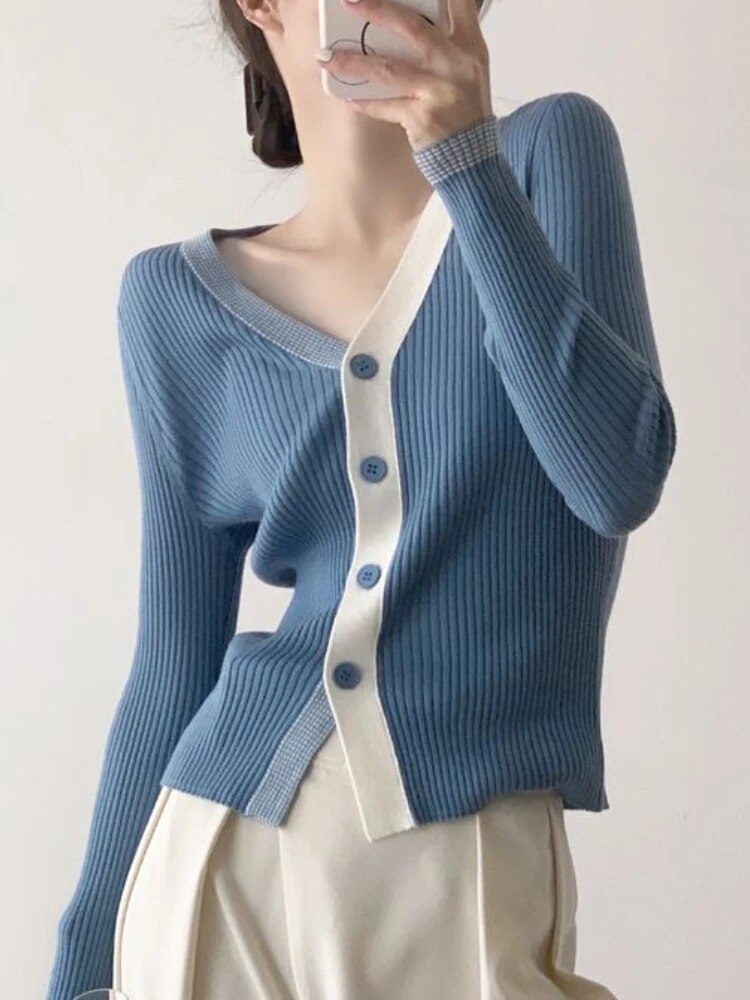 Levoire | Veste En Tricot Avec Bouton Bleu