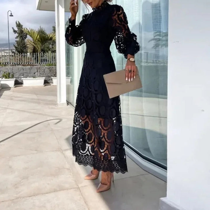 Levoire | Robe En Dentelle Élégante Pour Le Soir