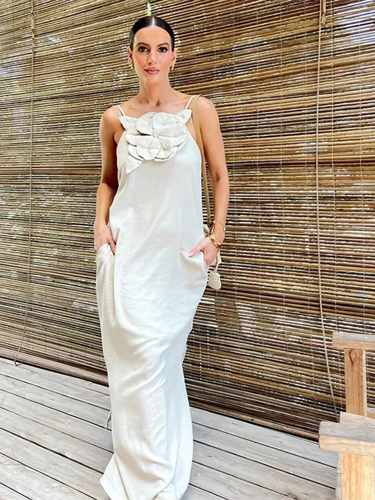 Levoire | Robe Midi Sans Manches Élégante Avec Fente Haute Et Détail Floral 3D Blanc