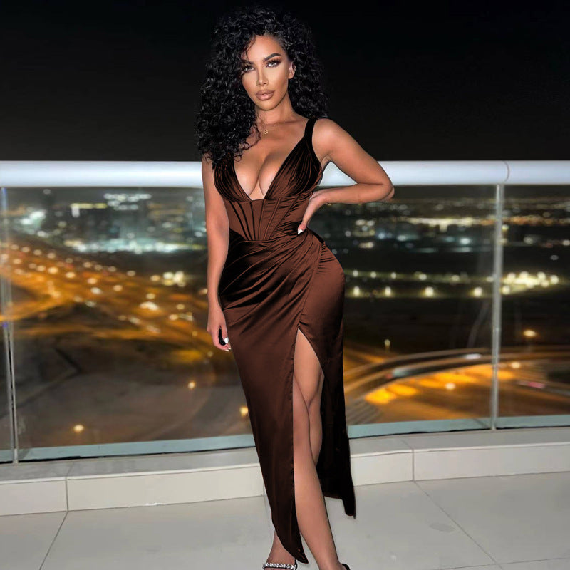 Levoire | robe longue à décolleté en V sans manches avec fente latérale ROUGE XS