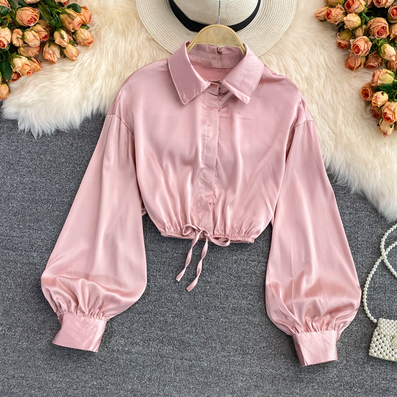Levoire | courte en satin, manches longues bouffantes ROSE Une taille