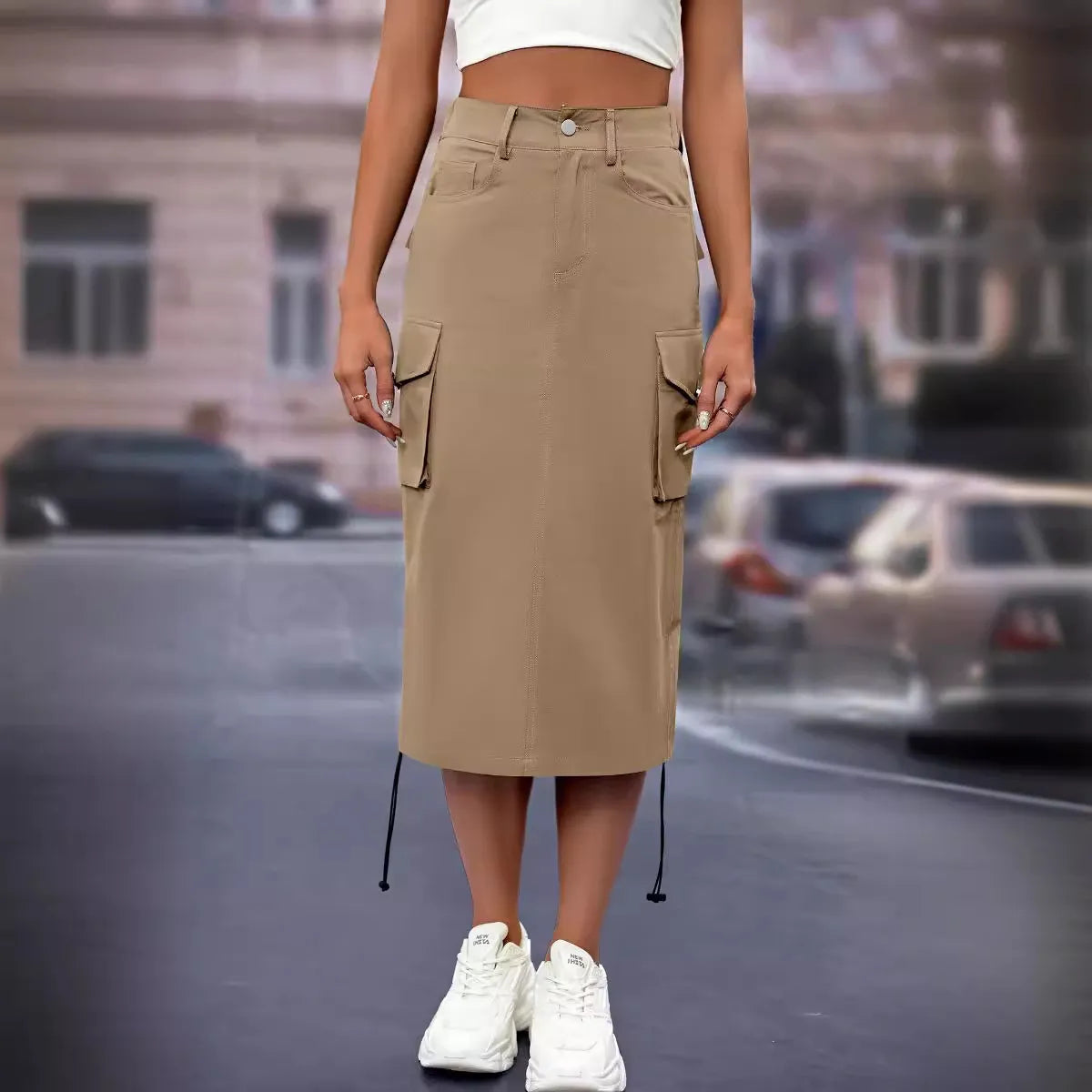 Levoire | jupe cargo mi-longue avec poches latérales Khaki