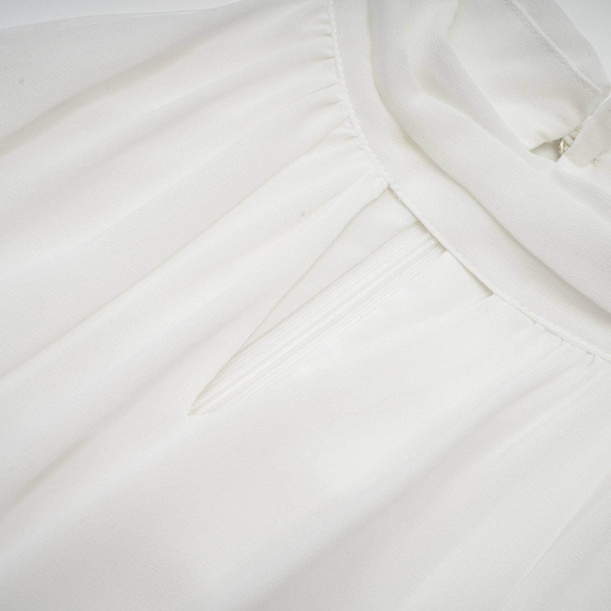 Levoire | Robe À Dos Nu Blanche En Dentelle À Fleurs