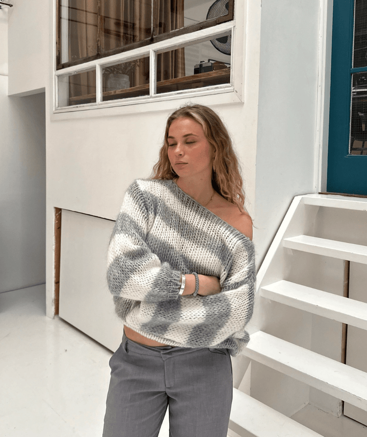 Levoire | Pull Tricot Rayé Femme Surtaillé Confortable Gris