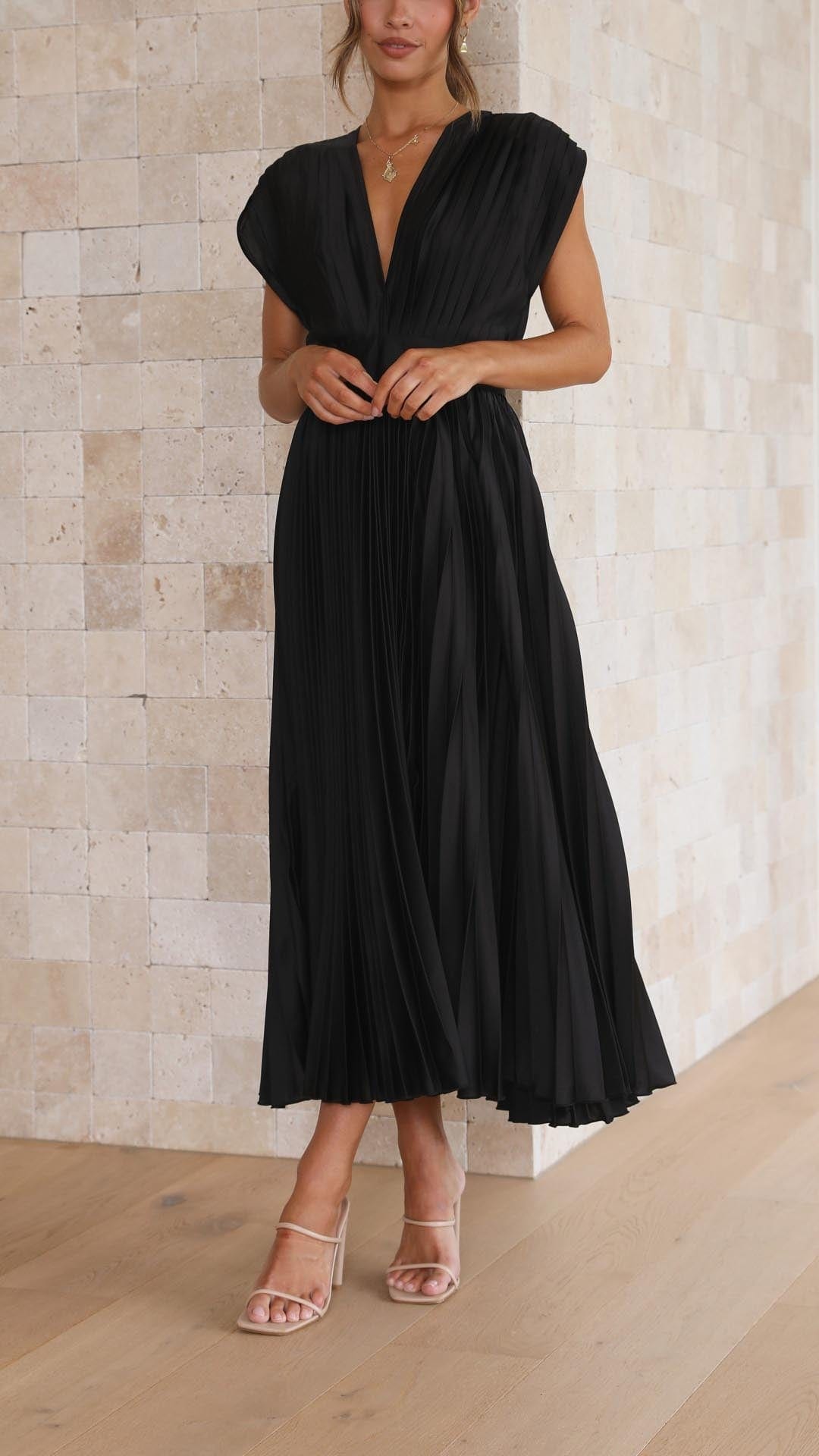 Levoire | Féminins Robe Avec Décolleté Design