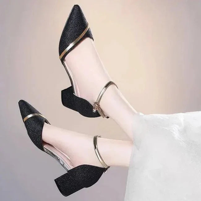 Levoire | Chaussures à talons blocs élégantes pour femmes avec bride de cheville Noir