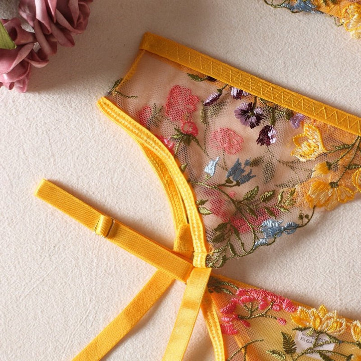 Levoire | Ensemble De Lingerie Français 3 Pièces Pour Une Élégance Sensuelle