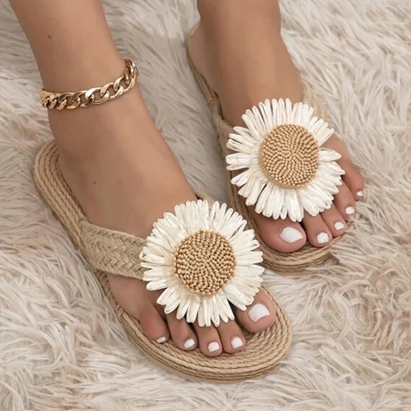 Levoire | Sandales Tissées À La Main Avec Une Fleur