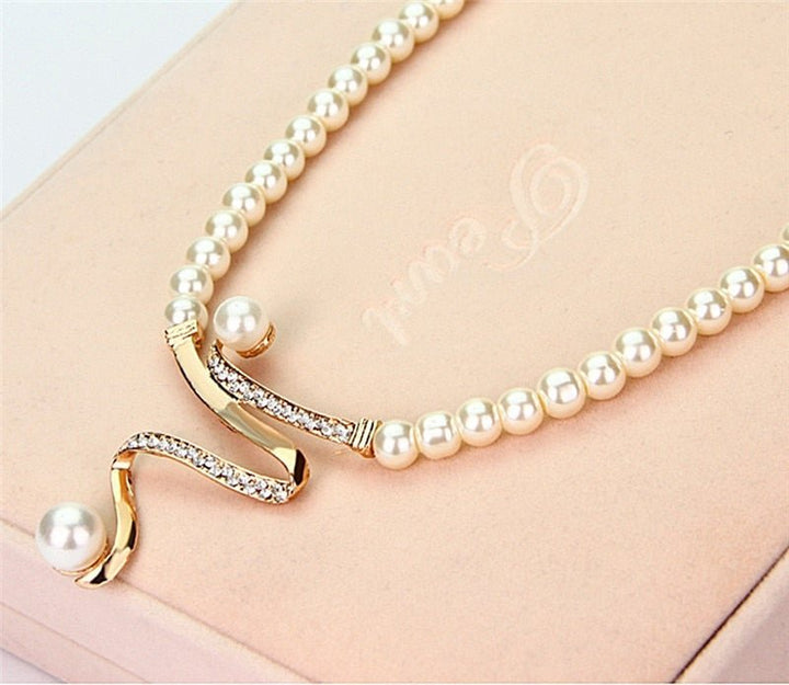 Levoire | Collier De Perles + Ensemble De Boucles D'Oreilles