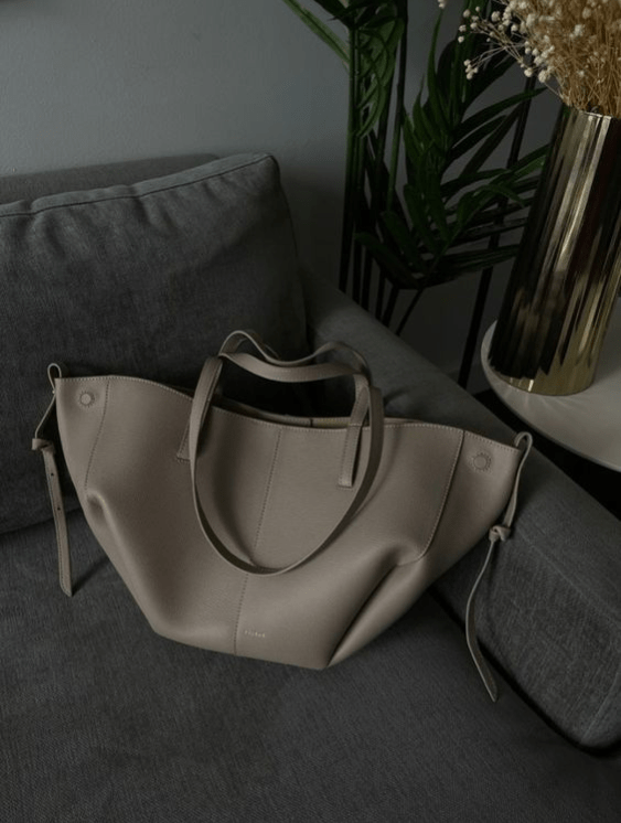 Levoire | Sac fourre-tout de luxe élégant et pratique pour dames Taupe