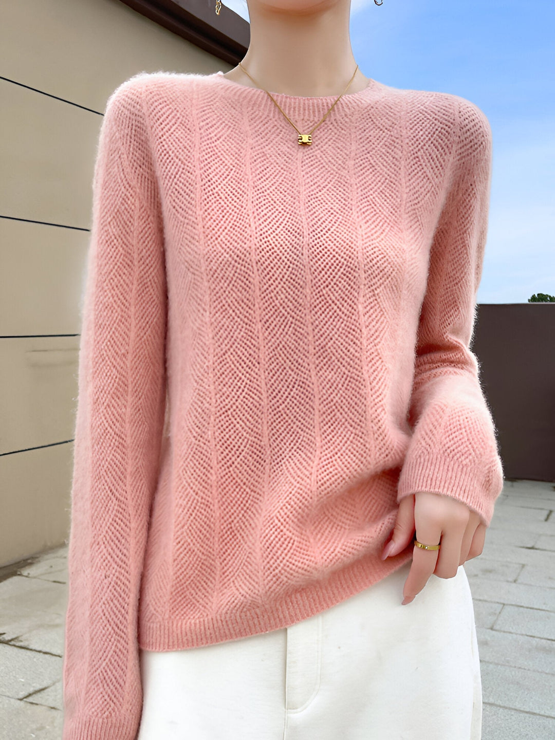 Levoire | Pull En Laine Mérinos Avec Découpes Élégantes Rosa