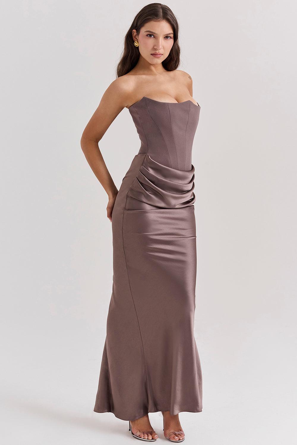Levoire | Élégantes Sans Paule Corset Maxi Robe