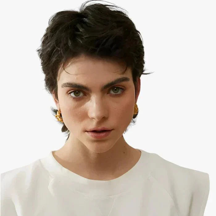 Levoire | Boucles D'Oreilles Abstraites Dorées Accents Élégants