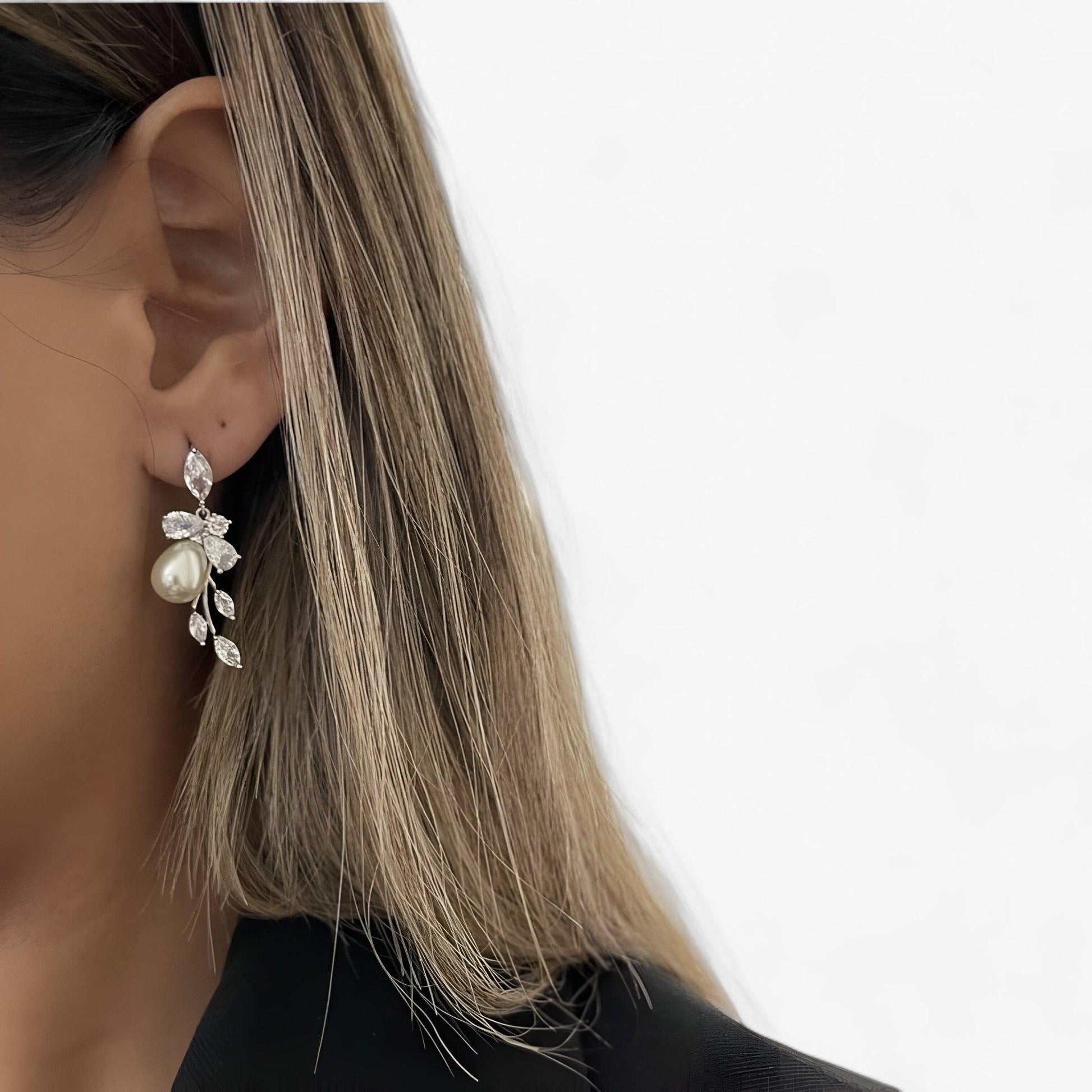 Levoire | Brautblatt Boucles D'Oreilles Avec Zircon Et Perles Artificielles